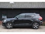Volvo XC40 2.0 T4 Momentum Camera/Stoelverwarming/Navigatie/Parkeersensor/68000km