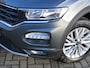 Volkswagen T-Roc 1.0 TSI 110Pk Style * Rijklaarprijs incl. garantie * Navi * Carplay Android * Adaptieve Cruise * Parkeersensoren V+A *