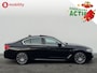 BMW 5-Serie 540i xDrive High Executive Schuif/Kanteldak Trekhaak | Driving Assistant Plus | Head-Up Display | Parking Assistant Plus | Stuur/Stoel+Achterbankverwarming | Comfortstoelen