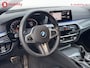 BMW 5-Serie 540i xDrive High Executive Schuif/Kanteldak Trekhaak | Driving Assistant Plus | Head-Up Display | Parking Assistant Plus | Stuur/Stoel+Achterbankverwarming | Comfortstoelen