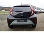 Toyota Aygo X PULSE 5-DEURS APPLE/ANDROID STOELVERWARM. AIRCO CAMERA