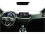Kia ProCeed 1.5 T-GDi GT-PlusLine Airco - Apple Carplay/Android Auto - Cruise Control - Dodehoekdetectie -  Navigatie - Stuur/Stoel Verwarming - Fabrieksgarantie tot 06-2031