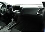 Kia ProCeed 1.5 T-GDi GT-PlusLine Airco - Apple Carplay/Android Auto - Cruise Control - Dodehoekdetectie -  Navigatie - Stuur/Stoel Verwarming - Fabrieksgarantie tot 06-2031