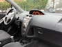 Toyota Yaris 1.3 VVTi Aspiration AUTOMAAT *AIRCO*ELEKTR. RAMEN*LM. VELGEN*FLIPPERS*5DRS*