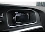 Volvo V40 T2 122PK 6MT Momentum | Standkachel | Stoelverwarming | Verwarmbare Voorruit | Climate Control | LED Koplampen | Cruise Control | Navigatie | Bluetooth Telefonie & Multimedia | Volvo OnCall | Park Assist voor en achter |