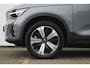 Volvo XC40 Recharge Core 70 kWh | Wegklapbare Trekhaak | Google Services | Park Assist voor & achter incl. Camera | Lende steun verstelling | Apple carplay/Android auto | Warmtepomp | 19 inch lichtmetalen velgen | Automatisch Dimmende Binnen -en Buitenspiegels | High Performance Audio |