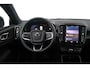 Volvo XC40 Recharge Core 70 kWh | Wegklapbare Trekhaak | Google Services | Park Assist voor & achter incl. Camera | Lende steun verstelling | Apple carplay/Android auto | Warmtepomp | 19 inch lichtmetalen velgen | Automatisch Dimmende Binnen -en Buitenspiegels | High Performance Audio |