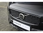 Volvo V90 T8 Plug-in hybrid AWD Ultra Dark Executive | Bowers & Wilkins High End Audio | Luchtvering | Gelamineerde zijruiten | Nappa Leder | Verwarmbaar stuurwiel/stoelen incl. ventilatie & massage | Adaptive Cruise & Pilot Assist | 20" Velgen | Panoramisch Schuif-/kanteldak .