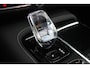 Volvo V90 T8 Plug-in hybrid AWD Ultra Dark Executive | Bowers & Wilkins High End Audio | Luchtvering | Gelamineerde zijruiten | Nappa Leder | Verwarmbaar stuurwiel/stoelen incl. ventilatie & massage | Adaptive Cruise & Pilot Assist | 20" Velgen | Panoramisch Schuif-/kanteldak .