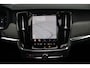 Volvo V90 T8 Plug-in hybrid AWD Ultra Dark Executive | Bowers & Wilkins High End Audio | Luchtvering | Gelamineerde zijruiten | Nappa Leder | Verwarmbaar stuurwiel/stoelen incl. ventilatie & massage | Adaptive Cruise & Pilot Assist | 20" Velgen | Panoramisch Schuif-/kanteldak .