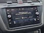 Volkswagen Tiguan Allspace 1.5 TSI Highline R-Line 7p. PANO TREKHAAK ADAPTIVE
