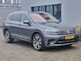Volkswagen Tiguan Allspace 1.5 TSI Highline R-Line 7p. PANO TREKHAAK ADAPTIVE