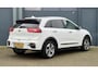 Kia e-Niro ExecutiveLine 64 kWh | Trekhaak | Panoramadak | ZEER COMPLEET| Dealeronderhouden | 4 Seasonbanden |