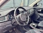 Kia e-Niro ExecutiveLine 64 kWh | Trekhaak | Panoramadak | ZEER COMPLEET| Dealeronderhouden | 4 Seasonbanden |
