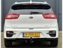 Kia e-Niro ExecutiveLine 64 kWh | Trekhaak | Panoramadak | ZEER COMPLEET| Dealeronderhouden | 4 Seasonbanden |