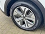 Kia e-Niro ExecutiveLine 64 kWh | Trekhaak | Panoramadak | ZEER COMPLEET| Dealeronderhouden | 4 Seasonbanden |