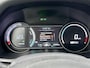 Kia e-Niro ExecutiveLine 64 kWh | Trekhaak | Panoramadak | ZEER COMPLEET| Dealeronderhouden | 4 Seasonbanden |