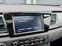 Kia e-Niro ExecutiveLine 64 kWh | Trekhaak | Panoramadak | ZEER COMPLEET| Dealeronderhouden | 4 Seasonbanden |