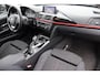 BMW 3-Serie 320d EfficientDynamics Edition Executive Cruise control, Elektrische ramen, Navigatie, Lichtmetalen wielen