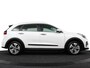 Kia Niro EV e-Niro DynamicLine 64 kWh - SOH 96,5% - Automaat - Navigatie - Adaptief Cruise Control - Climate Control - Apple/Android Carplay Fabrieksgarantie Tot 01-2029