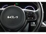Kia Niro EV e-Niro DynamicLine 64 kWh - SOH 96,5% - Automaat - Navigatie - Adaptief Cruise Control - Climate Control - Apple/Android Carplay Fabrieksgarantie Tot 01-2029