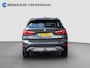 BMW X1 xDrive25i 230PK High Executive | Pano | Trekhaak | Leder | Camera | Cruise Control