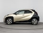Toyota Aygo X 1.0 VVT-i S-CVT Premium Limited | Stoelverwarming | Lichtmetalen Velgen | Mistlampen | Cruise Control + Climate Control | Elektrische Ramen + Spiegels | Draadloze Telefoonlader |
