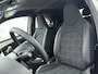 Toyota Aygo X 1.0 VVT-i S-CVT Premium Limited | Stoelverwarming | Lichtmetalen Velgen | Mistlampen | Cruise Control + Climate Control | Elektrische Ramen + Spiegels | Draadloze Telefoonlader |