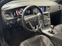 Volvo V60 2.0 T4 191 PK POLAR+ MET TREKHAAK NAVIGATIE STOELVERWARMING ZWART LEDER MEMORY STOEL XENON VERKEERD IN ZEER GOEDE STAAT