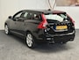 Volvo V60 2.0 T4 191 PK POLAR+ MET TREKHAAK NAVIGATIE STOELVERWARMING ZWART LEDER MEMORY STOEL XENON VERKEERD IN ZEER GOEDE STAAT