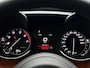 Alfa Romeo Giulia 2.0T 200PK LEER CAMERA