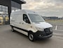 Mercedes-Benz Sprinter 317 CDI L2 H2 MBUX / 360 Camera / Navigatie / Geveerde stoel / Cruise control / Airco / 270 Graden achterdeuren