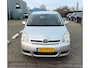 Toyota Verso 1.8 VVT-i Dynamic 7p. AUTOMAAT | Park.Sensoren | Vol onderhouden | Trekhaak | Airco | Cruise