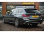 BMW 3-Serie Touring 330e High Executive M Sport Panodak Harman Kardon HUD Leer Alcantara