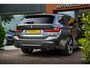 BMW 3-Serie Touring 330e High Executive M Sport Panodak Harman Kardon HUD Leer Alcantara