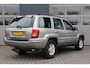 Jeep Grand Cherokee 4.7i V8 LIMITED l 4X4 l AUTOMAAT l APK 10-'26 l TREKHAAK l AIRCO l INRUIL KOOPJE