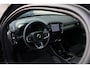 Volvo EX40 Single Motor Extended Range Ultra Black Ed. 82 kWh | Panoramadak | Verwarmbare voorstoelen+stuurwiel | Permium audio by Harman Kardon | Adaptive cruise control | 360 graden camera | Warmtepomp | 20 inch lichtmetalen velgen