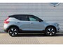 Volvo EX40 Single Motor Extended Range Ultra 82 kWh | Panoramadak | Verwarmbare voorstoelen+stuurwiel | Premium audio by Harman Kardon | Adaptive cruise control | 360 graden camera | Warmtepomp | 19 inch lichtmetalen velgen