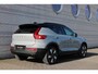 Volvo EX40 Single Motor Extended Range Ultra 82 kWh | Panoramadak | Verwarmbare voorstoelen+stuurwiel | Premium audio by Harman Kardon | Adaptive cruise control | 360 graden camera | Warmtepomp | 19 inch lichtmetalen velgen