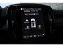 Volvo EX40 Single Motor Extended Range Ultra 82 kWh | Panoramadak | Verwarmbare voorstoelen+stuurwiel | Premium audio by Harman Kardon | Adaptive cruise control | 360 graden camera | Warmtepomp | 19 inch lichtmetalen velgen