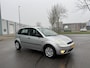 Ford Fiesta 1.4-16V Trend 5-Deurs 81 PK. Zeer fijn rijdende inruilauto met nieuwe APK !!!