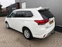 Mitsubishi Outlander 2.4 PHEV Pure / 1E EIGENAAR / APPLE CAR PLAY / TREKHAAK / ECC / CRUISE / NL-AUTO / CAMERA / STOELVERWARMING