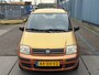 Fiat Panda 1.2 Edizione Cool Inruilauto’s tegen vaste prijzen. Voor meer info: 0638140850 Bij de verkoop van gebruikte voertuigen door CD-Cars wordt geen standaard garantie verstrekt. De koper aanvaardt het voertuig in de staat waarin het zich bevindt op het moment van aankoop
