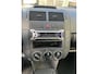 Volkswagen Polo 1.4-16V Fun/Cross