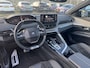 Peugeot 5008 1.2 PureTech Allure Pack 7p. / Panoramadak / Camera / Half leder / LED Koplampen / 19'' / Stoelverwarming / DAB / Dodehoek / Cruise Control