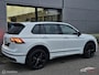 Volkswagen Tiguan 1.4 TSI eHybrid 3x R-line Panorama/Keyless/Black style