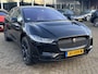 Jaguar I-Pace EV400 HSE 90 kWh / Panoramadak / Camera / Luchtvering / Keyless / 20'' / Meridian / Leder / Navigatie / Stoelverwarming / Stuurverwarming / DAB / Dodehoek / ACC