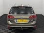 Volkswagen Golf 1.4 TSI Connected Series R-Line Half leder, Stoelverwarming, Parkeersensoren, Navi, Cruise control, Lendenstoelen