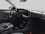 Opel Mokka-e Electric Level 3 50 kWh / Camera / CarPlay / Keyless / LED Koplampen / 17'' / Navigatie / Stuur+Stoelverwarming / DAB / Dodehoek / Cruise Control / Warmtepomp