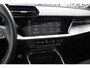 Audi A3 Sportback 45 TFSI e S edition Competition / Trekhaak / Panoramadak / CarPlay / Matrix LED / Keyless / Parkeerhulp V+A / 18'' / Half leder / Navigatie / DAB / Dodehoek / Stoelverwarming / ACC